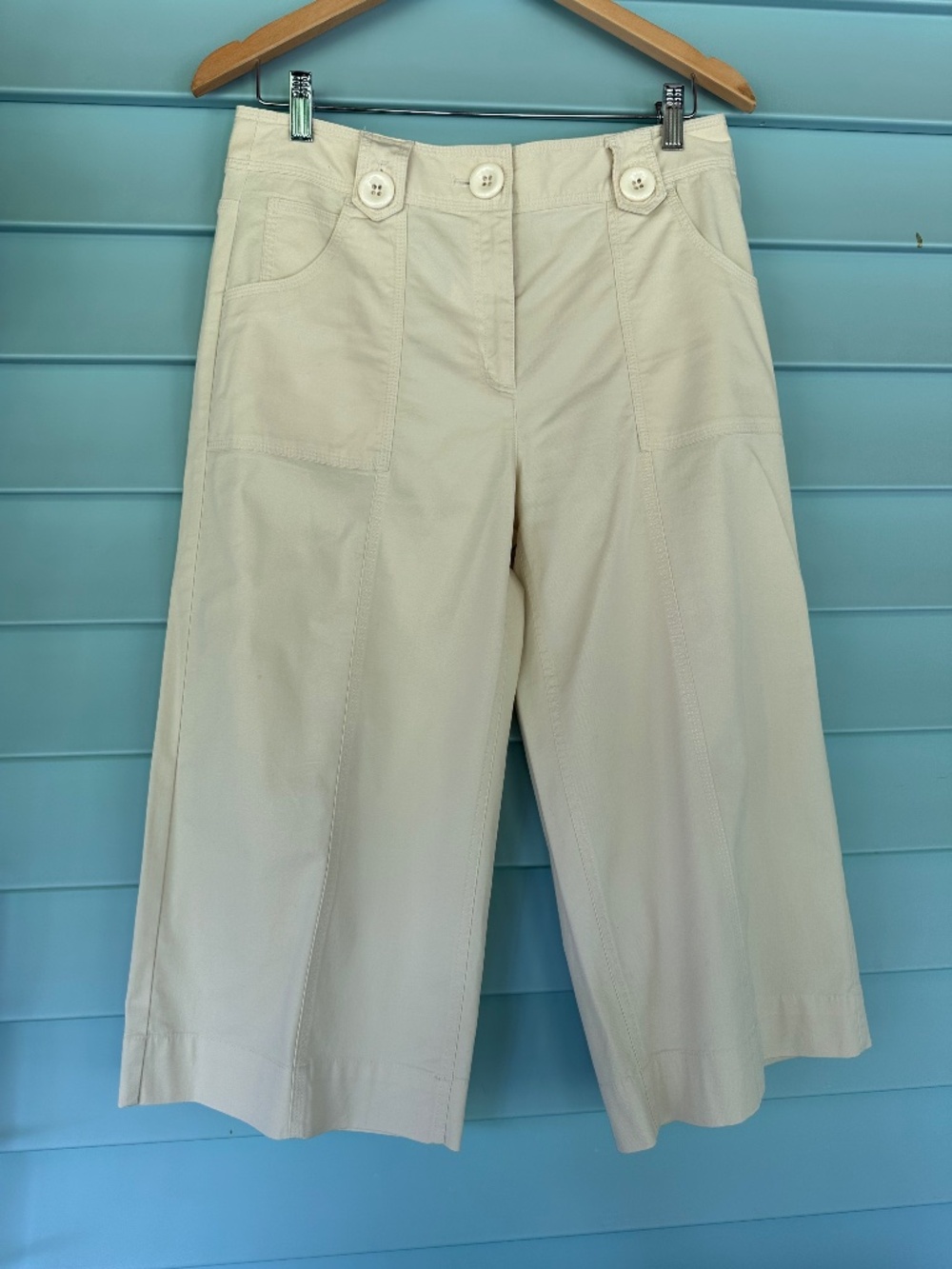 Talbots Women’s Khaki Capris